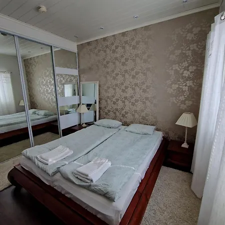 Blueberry House With Private Sauna&free Parking Apartmán